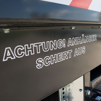 Sticker "Achtung! Anhänger schert aus!" (GERMAN)
