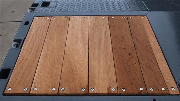 Holz